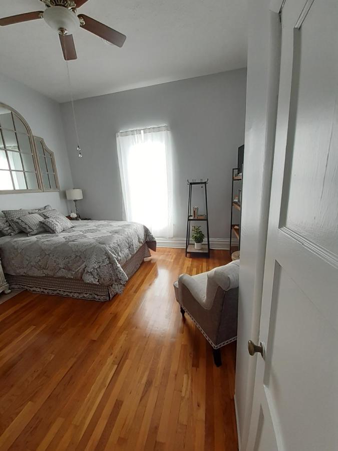 Queens Chamber W King Heavenly Bed At Nottingham Place In Wise Bagian luar foto